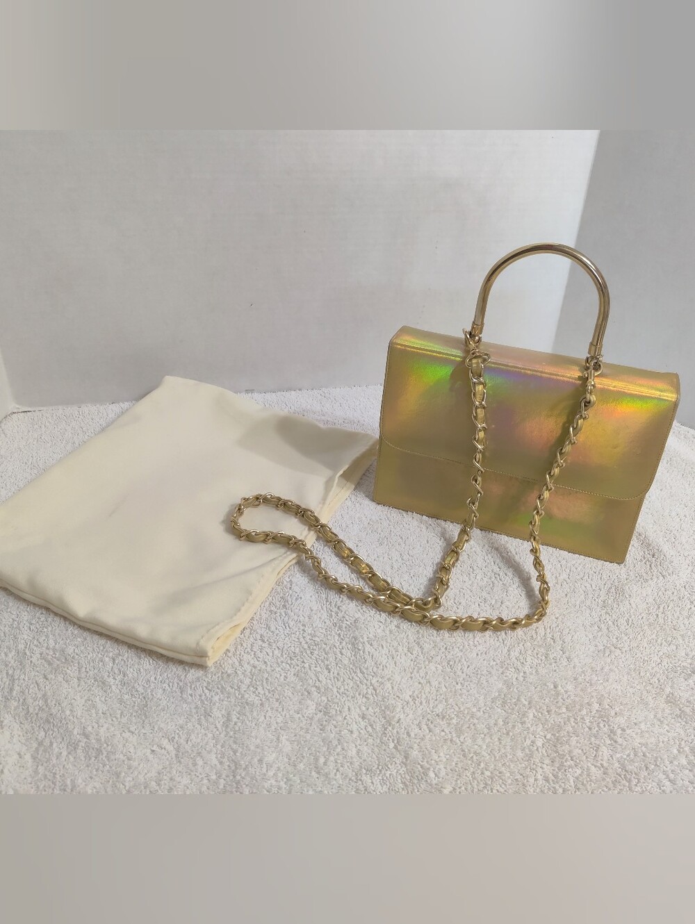 Estilos Gold Iridescent Top-Handle Shoulder Bag - Picture 7 of 8